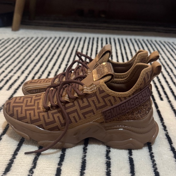 Steve Madden Brown Patterned Sneakers - Picture 3 of 3